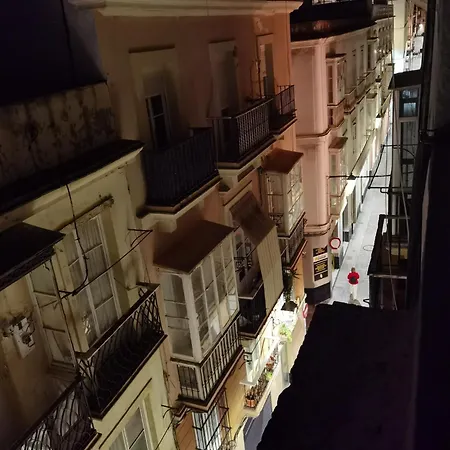 Disfruta, Nuevo En Mentidero Apartment *